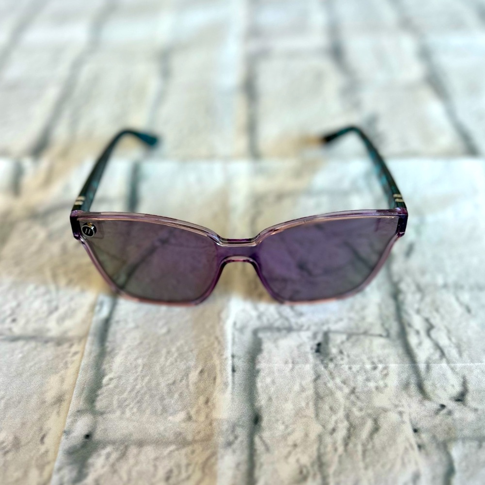 Blenders Sunglasses - Polarized- purple reflective frame-blue and black sides